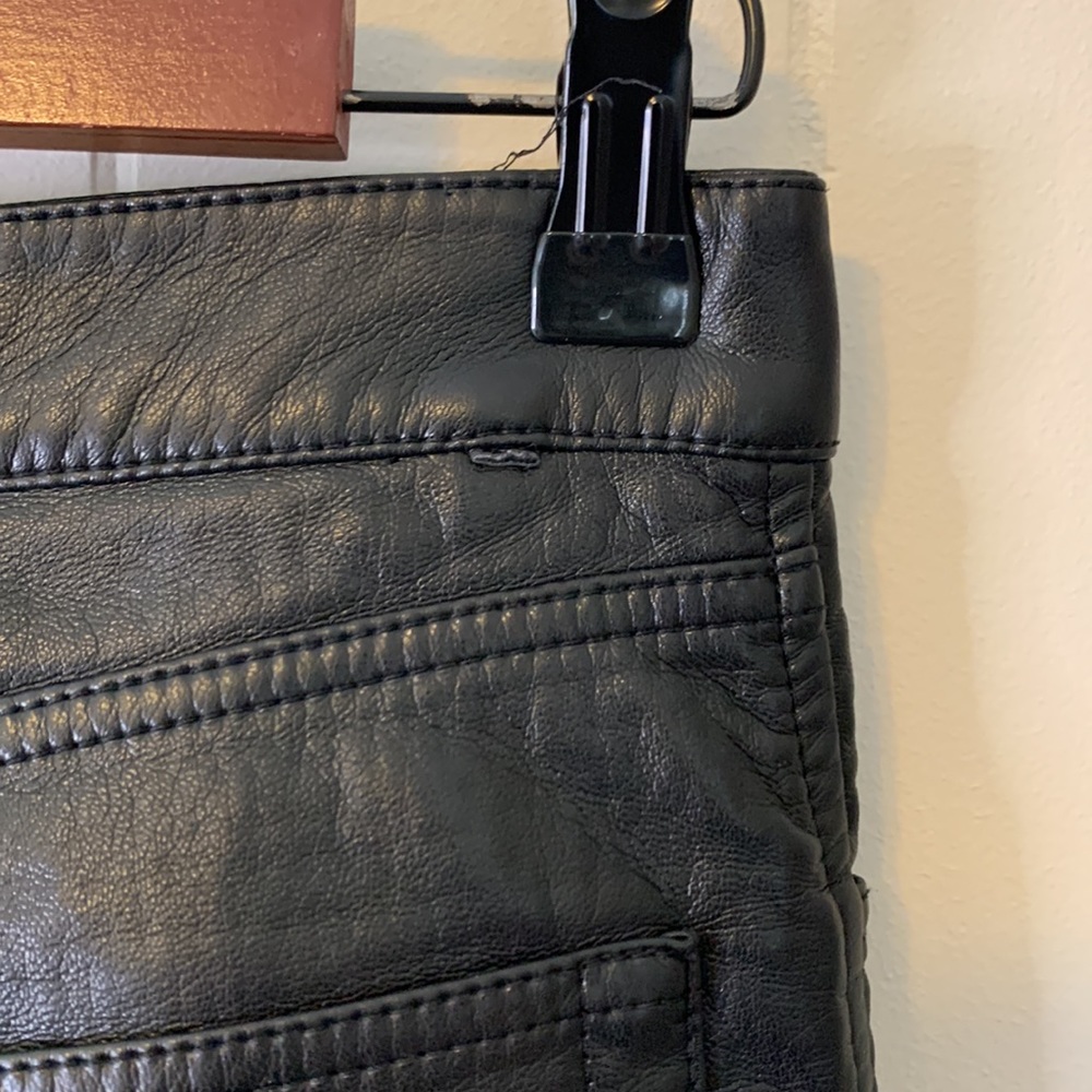 Wilfred Aritzia Melina Pants Faux Leather Size 4 - Picture 8 of 10